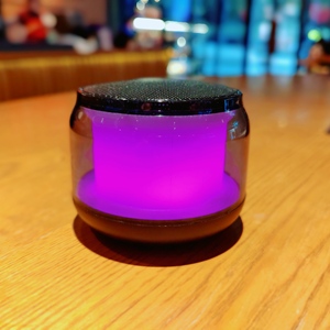 Mini haut-parleurs stéréo extérieurs sans fil Led colorés avec colonne de son de musique <span class=keywords><strong>Mp3</strong></span> Subwoofer Tf pour ordinateur et téléphone intelligent - Product Image 5