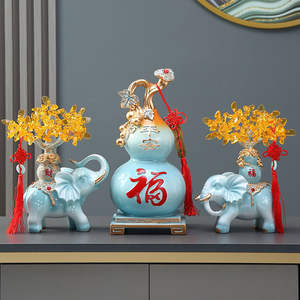 Sculpture d'éléphant en résine époxy artistique haut de gamme pour la décoration de la maison, du salon, cadeaux de pendaison de crémaillère - Product Image 5