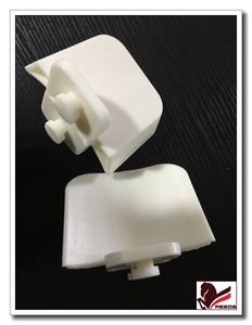 Copas de Salto para Caballos con Logotipo Personalizado - Soportes de Seguridad de Nailon Estilo Europeo Duraderos para Postes de Salto Ecuestre |   REEDS - Product Image 2