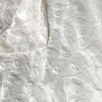 Tissu Jacquard Personnalisé Style Fée Éthérée, Finition Douce, Motif Tulipe, Polyester pour Robe d'Été Quotidienne, Faible MOQ, Direct Usine