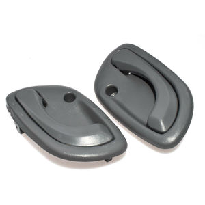 Manija de Puerta Interior Delantera Trasera de Plástico y Metal para Suzuki <span class=keywords><strong>Baleno</strong></span> Grand Vitara Agila Ignis Jimny 83130-60G01 - Product Image 4