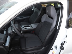 Nouvelle Offre Promotionnelle 2026 : Changan Oushang <span class=keywords><strong>Z6</strong></span> – SUV Compact <span class=keywords><strong>Hybride</strong></span> Essence Neuf, Fabriqué en Chine - Product Image 4