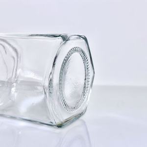 Bocaux en verre super flint rectangulaires de qualité alimentaire avec couvercles - Marque LGG Contenants scellés pour confiture, sauce chili, miel et pâte de citron - Product Image 5