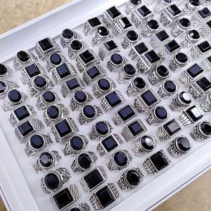Bagues de mariage en vrac pour hommes, assortiment de pierres précieuses noires, style vintage et antique - Product Image 3