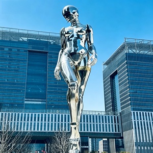 Sculpture humaine en acier inoxydable poli, taille réelle, figure réaliste, statue d'art en métal 304 antirouille, paysage de parc extérieur, sur mesure - Product Image 5