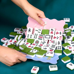 Juego <span class=keywords><strong>de</strong></span> 4 piezas <span class=keywords><strong>de</strong></span> tablero <span class=keywords><strong>de</strong></span> Mahjong con borde ondulado, mezclador <span class=keywords><strong>de</strong></span> Mahjong americano con estampado <span class=keywords><strong>de</strong></span> <span class=keywords><strong>letras</strong></span> coloridas para fiestas y juegos al aire libre - Product Image 4