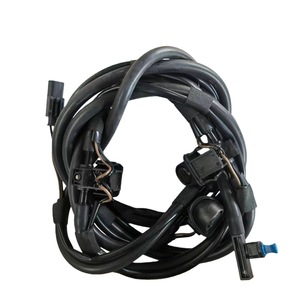 Buses d'essuie-glace Mercedes-Benz W204 GLK 2048602092 2048601992 en plastique mécanique avec option de chauffage - Product Image 3
