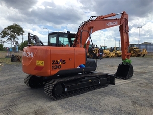 Excavadora de cadenas usada de alta calidad Hitachi ZX130-5A de 12 toneladas, original de Japón, con motor Isuzu, en venta. - Product Image 4