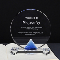 Trophée en cristal gravé au laser personnalisé ODM écologique pour les sports, cricket, tennis, golf, avec couleurs personnalisées, vente en gros