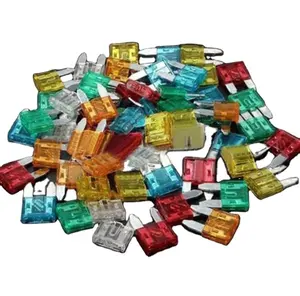 IEC High Quality 12A Small Car Fuse