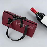 Boîte cadeau en papier écologique Forest Packing, impression personnalisée pour l'emballage avec logo, triangle rouge pliable, ruban, poignée