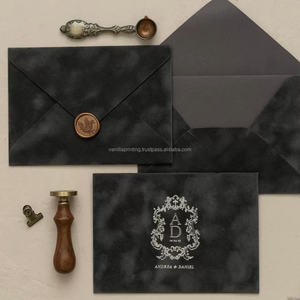 Tarjeta de Visita Personalizada de Primera Calidad con Tacto Suave Color Borgoña, Papel Offset y Cartulina - Product Image 4