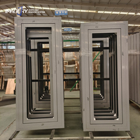Ventana Moderna de Aluminio con Rotura de Puente Térmico y Triple Vidrio Templado Insonorizado Serie 8018 para Uso Residencial