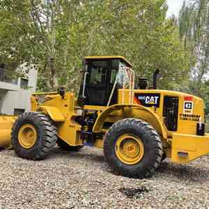 รถตักล้อยาง CAT 950C มือสอง สภาพ 90% พร้อมเครื่องยนต์ญี่ปุ่น รถตักหน้าหลังมือสอง Caterpillar CAT 950C 950GC ราคาถูก - Product Image 1