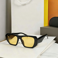 Lunettes de soleil unisexes rétro de marque, populaires, de haute qualité, avec monture carrée dorée, protection UV400, verres dégradés