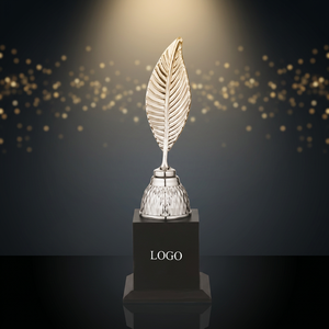 Fabricant en gros de trophées et médailles en métal moulé sous pression, portables, avec logo personnalisé, gravure, modèle POOJA GIFT CORPORATION 709 pour tous - Product Image 1