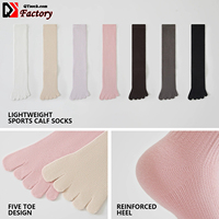 Chaussettes d'été respirantes pour femmes, antidérapantes, pour yoga et pilates, avec logo tricoté sur le dessous, chaussettes compressives