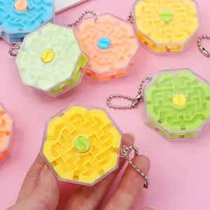 Commercio all'ingrosso mini labirinto Puzzle cube creativo palla d'acciaio su dieci lati 3D gioco di labirinto di perline di plastica per bambini o portachiavi giocattolo per adulti