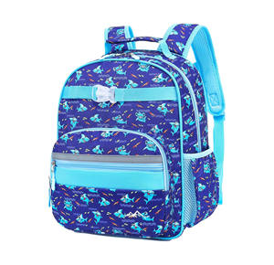 Sac à dos imprimé de football pour garçons sac d'école de football pour étudiants sac à dos en polyester de grande capacité à la mode pour garçons - Product Image 6