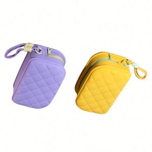 Bolsa de Almacenamiento de Cosméticos de Silicona de Gran Capacidad Hecha a Medida en China, Bolsa de Maquillaje Portátil con Cierre, Impermeable, Moderna, para Monedas y Dulces - Product Image 4