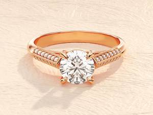 Venta caliente AAA Calidad Corte brillante Moissanite Diamante 925 Plata esterlina Chapado en oro Pave Ajuste Promise Anillo de mujer Tercero - Product Image 4