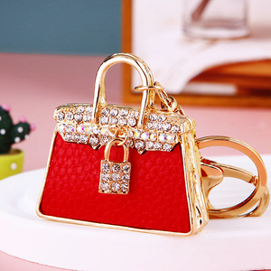 Llavero de Lujo Creativo de Cuero y Acero Inoxidable con Diseño de Diamantes de Imitación, Accesorio de Moda para Bolso - Product Image 3