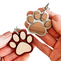 Vente chaude Pet Paw Print Étiquettes de bas en bois Ornement de patte de chien en bois de haute qualité pour la décoration de Noël