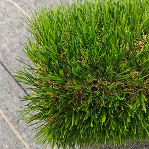 Tappeto erboso verde erba finta tappeto resistente ai raggi UV per esterni tappeti decorativi In erba artificiale In giardino