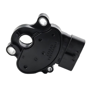 Interruptor de Seguridad Neutral Fn0221444 para Transmisión de 6 Velocidades Mazda, Pieza de Repuesto de Plástico para Automóvil - Product Image 1
