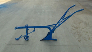 Aratro trainato da cavallo <span class=keywords><strong>per</strong></span> la coltivazione dei campi con rivestimento antiruggine e profondità regolabile 10-30 cm <span class=keywords><strong>per</strong></span> terreni morbidi - Product Image 3