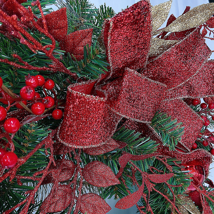 berry xmas wreaths