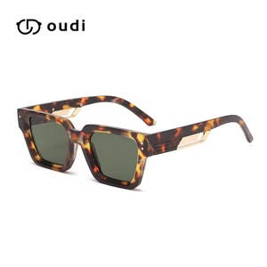 Nouvelles lunettes de soleil carrées classiques pour hommes, élégantes et stylées, idéales pour la conduite estivale, lunettes de soleil tendance - Product Image 3