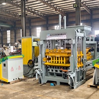 Machine à fabriquer des briques et des blocs en béton 8-15 pour les matériaux de construction du Tadjikistan