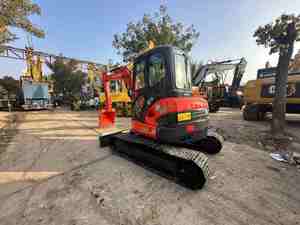 Miniexcavadora Japonesa Usada de 5 Toneladas, Marca de Primera Calidad, Modelo U55, con Brazo Oscilante y Pulgar, en Buenas Condiciones - Product Image 2