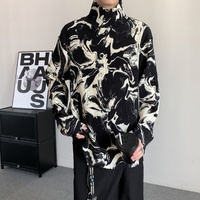 Chemise décontractée pour homme à col montant et manches longues, imprimé marbré, coupe ample et élégante, style streetwear, idéale pour le quotidien