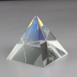 Pirámide <span class=keywords><strong>de</strong></span> Cristal Transparente <span class=keywords><strong>de</strong></span> Alta Gama - Pirámide Cuadrangular, Torre Egipcia, Decoración Creativa para el Hogar, para Sala <span class=keywords><strong>de</strong></span> Estar - Product Image 3