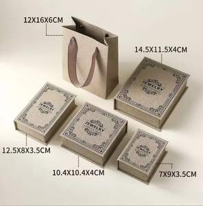 Boîte <span class=keywords><strong>à</strong></span> bijoux en carton recyclable style livre Cuckoo avec ruban pour bagues, boucles d'oreilles, bracelets, cadre photo, bougies, cadeaux - Product Image 2