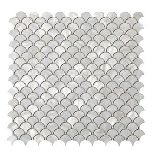 Concha <span class=keywords><strong>de</strong></span> perla <span class=keywords><strong>Azulejo</strong></span> <span class=keywords><strong>de</strong></span> mosaico en forma <span class=keywords><strong>de</strong></span> abanico blanco Mosaico <span class=keywords><strong>de</strong></span> escamas <span class=keywords><strong>de</strong></span> pescado Mosaico <span class=keywords><strong>de</strong></span> pared Mosaico <span class=keywords><strong>de</strong></span> concha - Product Image 1