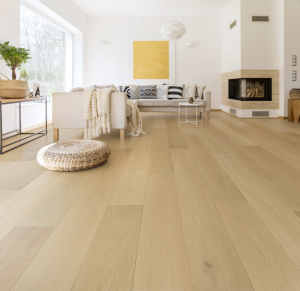 Hot Sale Engineered Oak Flooring <b>Brushed</b> <b>Wooden</b> Board European Oak Hardwood Multilayer Engineered Wood Flooring - Product Image 1
