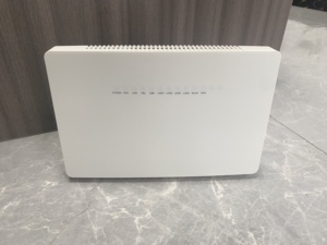 HG8245Q2 XPON ONT Modem Gigabit FTTH Double Mode GPON/EPON, 4 ports LAN GE + Wi-Fi Double Bande + 1POTS + 2 ports USB, <span class=keywords><strong>Firmware</strong></span> Anglais - Product Image 1