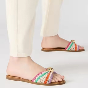 Sandales plates respirantes tendance été pour la maison, <span class=keywords><strong>tongs</strong></span> lumineuses pour femmes grandes tailles - Product Image 1