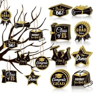 Décoration suspendue pour fête de remise des diplômes 2023 - Nouveauté tendance pour la saison des diplômes - Product Image 1