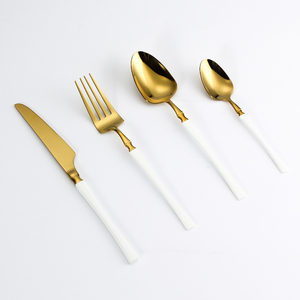 Ensemble de 4 cadeaux en acier inoxydable bon marché <span class=keywords><strong>Vaisselle</strong></span> créative <span class=keywords><strong>Couverts</strong></span> blancs et dorés - Product Image 1