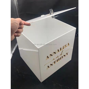 Personalised 3mm Thick Clear <strong>Acrylic</strong> <strong>Card</strong> <strong>Box</strong> with Lid 20*20*20cm for Wedding - Product Image 6