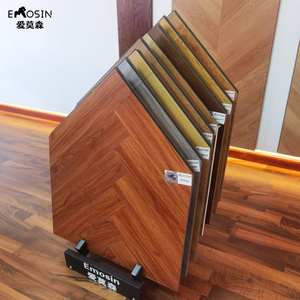 Vente en gros de revêtements de sol stratifiés en bois de chêne blanc <span class=keywords><strong>gris</strong></span> à effet chevron AC3 AC4 AC5 8 mm 12 mm à prix avantageux - Product Image 2