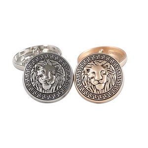 กระดุมเย็บเสื้อคุณภาพสูง ผลิตจากโลหะผสมสังกะสีอย่างดี พร้อมตัวล็อคโลหะ เทคนิคการชุบแบบเป็นมิตรต่อสิ่งแวดล้อม สำหรับเสื้อแจ็คเก็ตผู้ชาย - Product Image 5