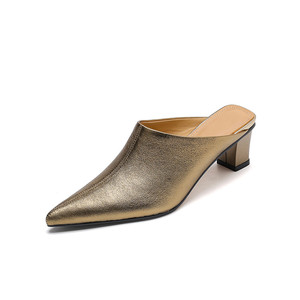 Gran oferta 2025, zapatillas <span class=keywords><strong>de</strong></span> mujer, zapatillas <span class=keywords><strong>de</strong></span> estilo nuevo <span class=keywords><strong>de</strong></span> verano para mujer, zapatillas <span class=keywords><strong>de</strong></span> tacón medio sin cordones con punta en pico <span class=keywords><strong>de</strong></span> alta calidad, zapatos dorados - Product Image 5