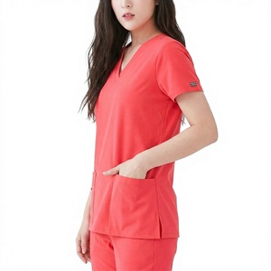 เสื้อสครับแพทย์คอวี แขนสั้น สีแดงคอรัล สำหรับพยาบาล ชุดยูนิฟอร์มโรงพยาบาล มีกระเป๋าหน้า - Product Image 2