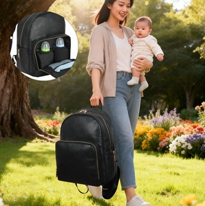 <span class=keywords><strong>Sac</strong></span> <span class=keywords><strong>à</strong></span> langer compact et élégant en cuir PU avec motif gaufré, design moderne, indispensable pour les voyages, avec matelas <span class=keywords><strong>à</strong></span> langer isotherme - Product Image 5
