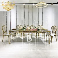 Chaises blanches empilables de partie dinante de meubles de luxe moderne d'événement pour épouser